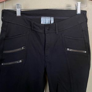 ATHLETA PONTE PANTS WITH ZIPPER POCKETS SIZE 4